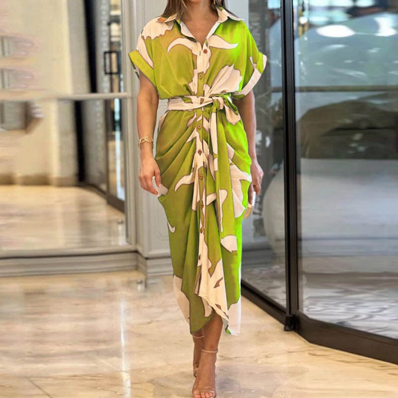 Robe-chemisier à taille haute, manches courtes et imprimé à revers pour femme