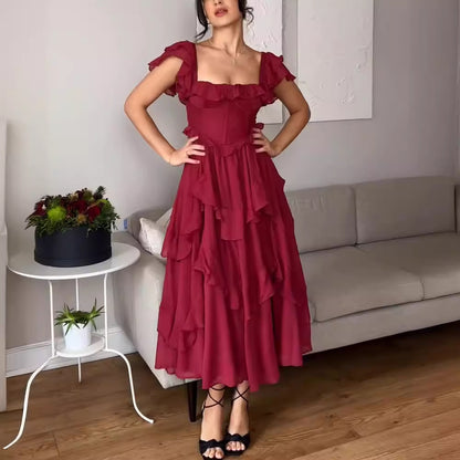 Robe d’été longue élégante à volants et dos nu
