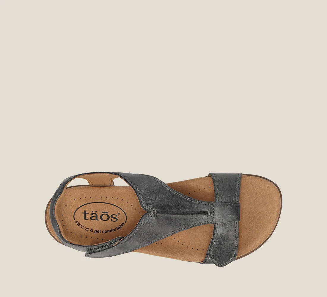Sandales compensées à plateforme pour femmes, avec bride velcro et semelles épaisses.