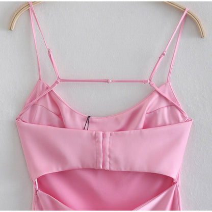 Robe longue satinée rose élégante